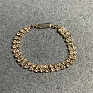 Double Row Tennis Bracelet 7 In Silver Rhinestone Glam Push Hook Retro Vintage